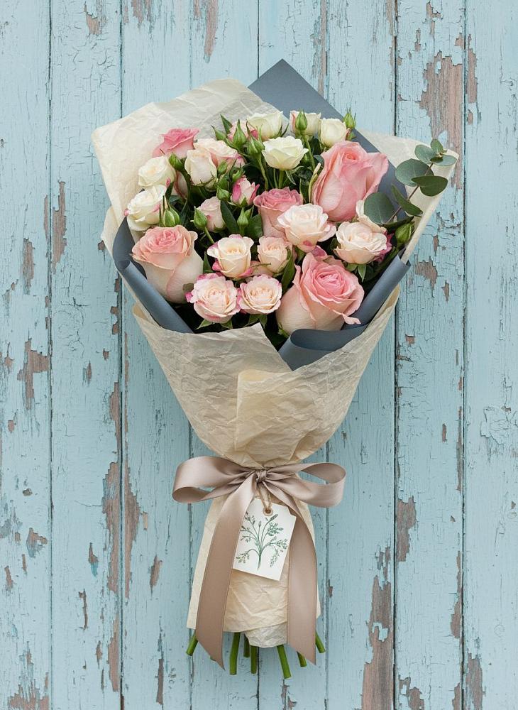 Букет цветов из: Розы в Кильмези