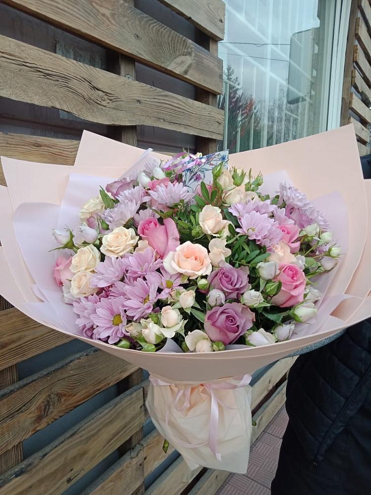 Букет цветов из: Розы и Хризантемы в Кильмези