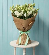 Букет цветов из:  Лизиантусы в Кильмези