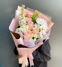 Букет цветов из:  Хризантемы и Розы в Кильмези