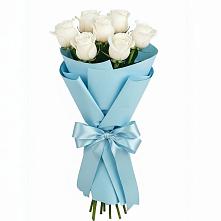 Букет 7 белых роз Проуд в Кильмези