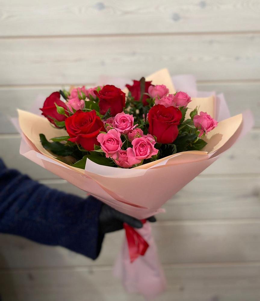 Букет цветов из: Розы в Кильмези