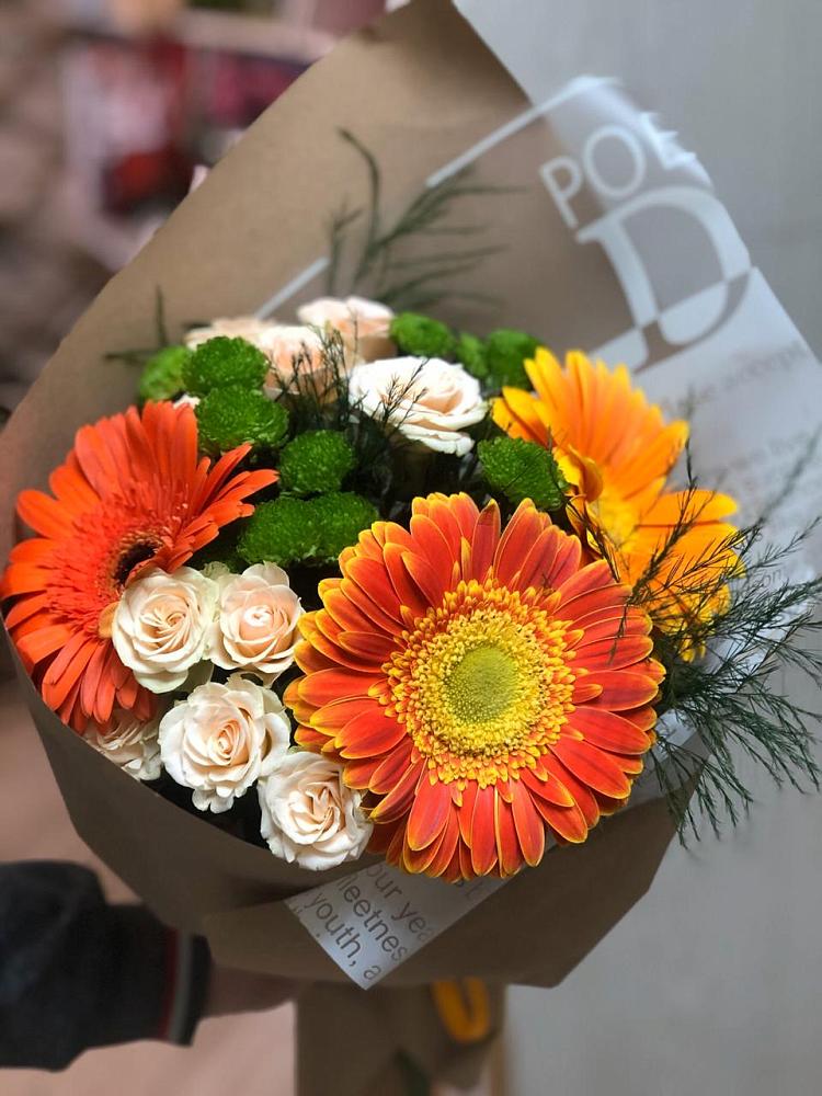 Букет цветов из: Герберы, Хризантемы и Розы в Кильмези
