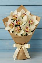 Букет цветов из:  Орхидеи и Розы в Кильмези